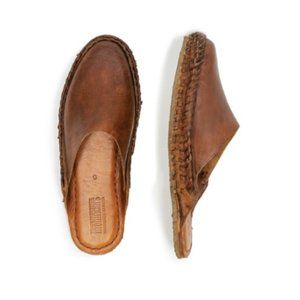 Mohinders solid slides size 8